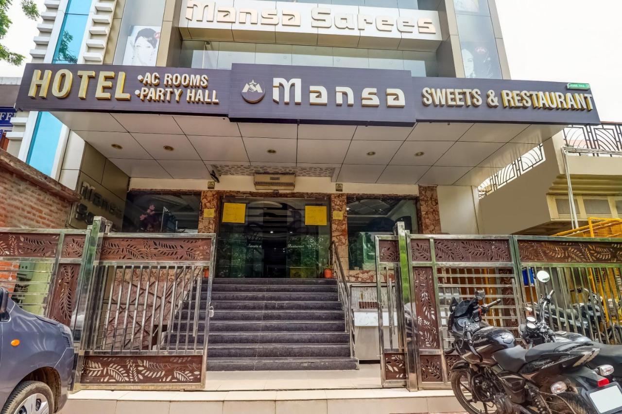 Hotel Mansa Kanpur Eksteriør billede