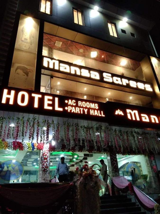 Hotel Mansa Kanpur Eksteriør billede